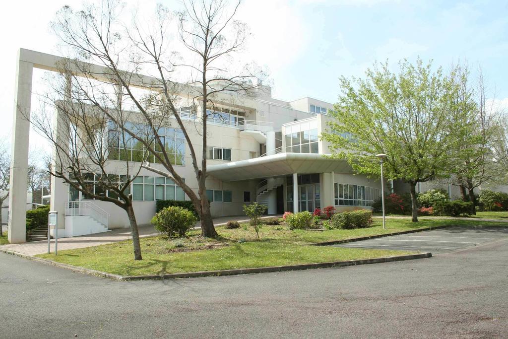 Hotel Biarritz Atlantique - Lycee Hotelier - Management School Exterior photo